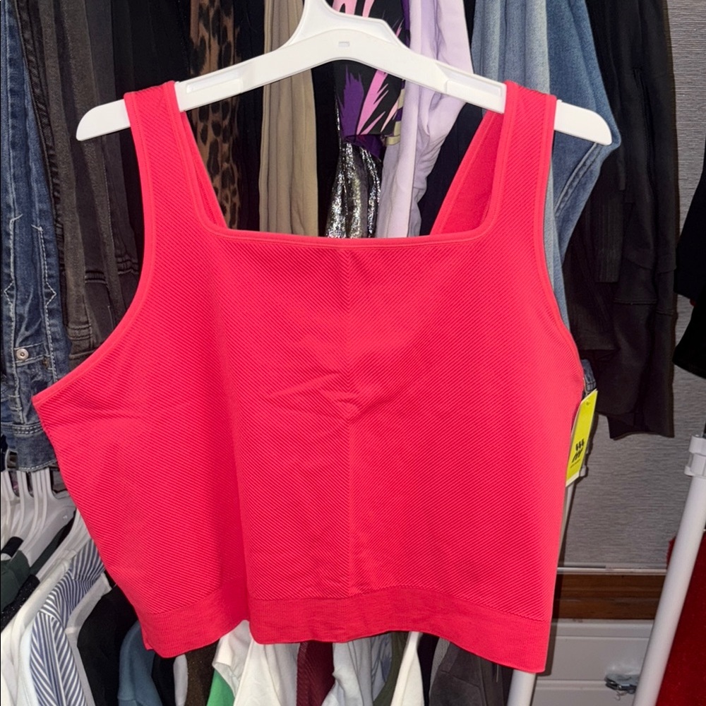 5/$10 Vibrant Pink Women's Top